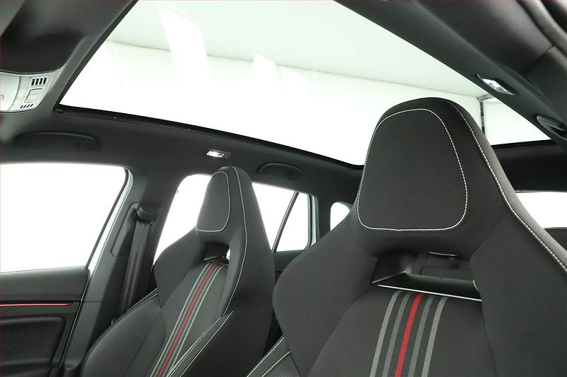 Škoda Scala (2024) Monte Carlo 1.5 TSI - fotka 11 z 21