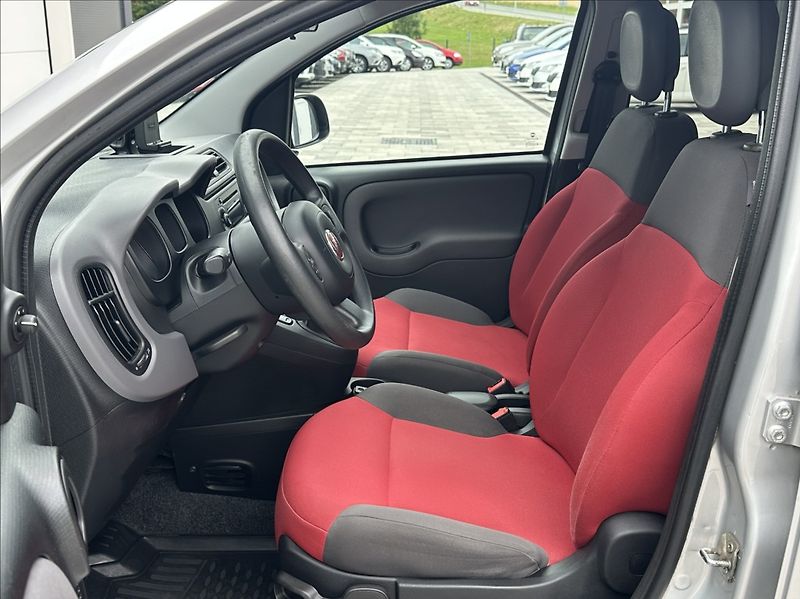 Fiat Panda 1,3 JTD 75PS  Pop 4x4 - fotka 12 z 49