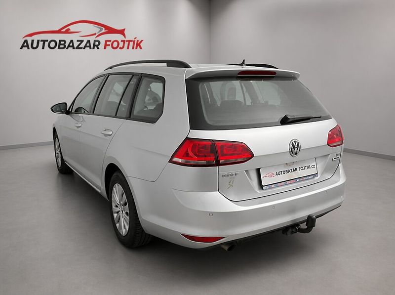 Volkswagen Golf Variant (2015) 1.2 TSi 81KW Trendline - fotka 6 z 24