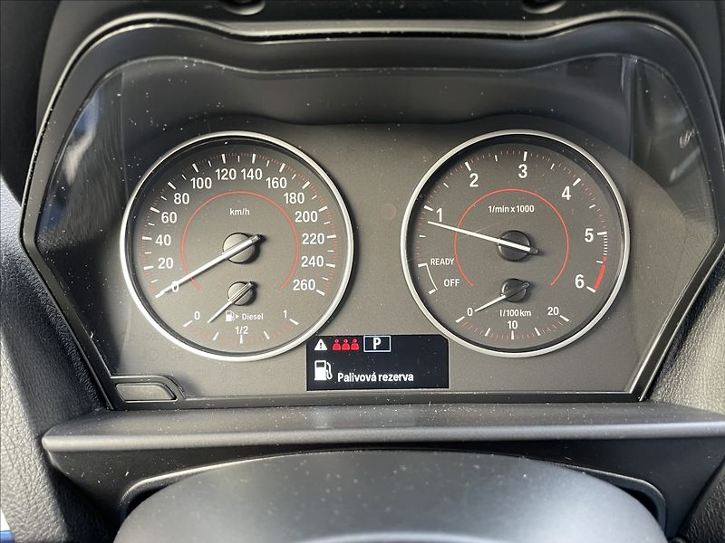BMW Řada 1 118d 110KW AUTOMAT,ČR. - fotka 11 z 28