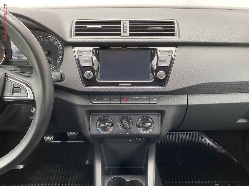 Škoda Fabia (2019) 1.0 TSI, ČR, servis.kniha, AC - fotka 12 z 16