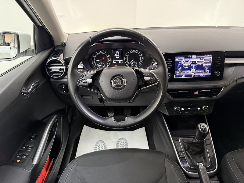 Škoda Fabia 1.0 TSI 70kW Style - fotka 6 z 12