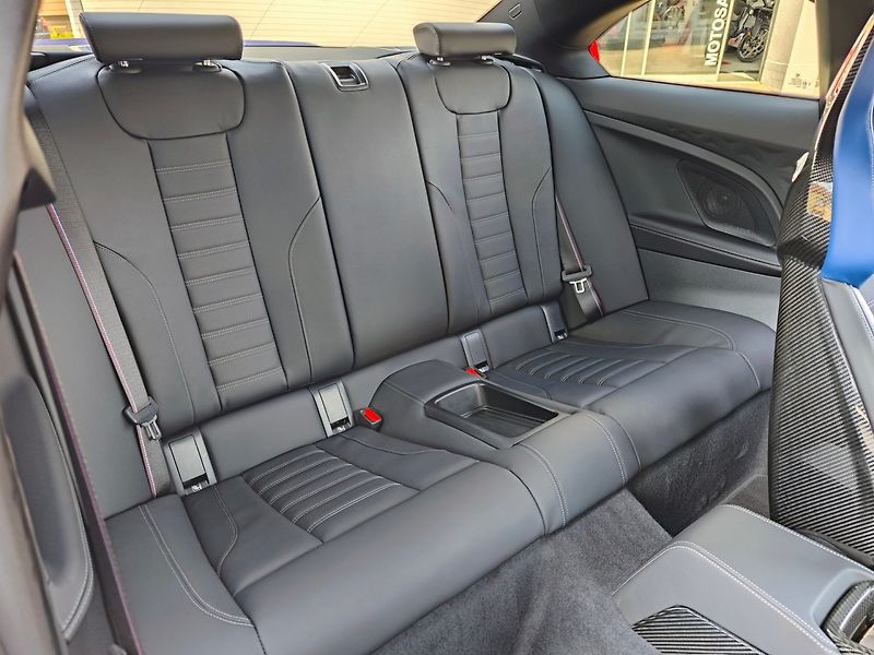 BMW M2 CS Coupe 390kW Velvet Blue - fotka 19 z 50