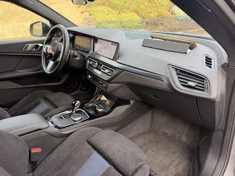 BMW Řada 2 Gran Coupe 220i 131kW MSPORT - fotka 14 z 24