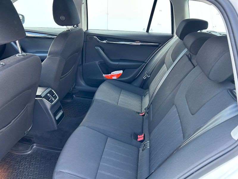 Škoda Octavia (2020) OCT.COM STY TD 85/1.6 M5F - fotka 14 z 28