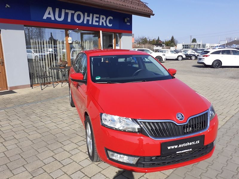 Škoda Rapid (2016) 1.2 TSi ACTIV - fotka 2 z 35