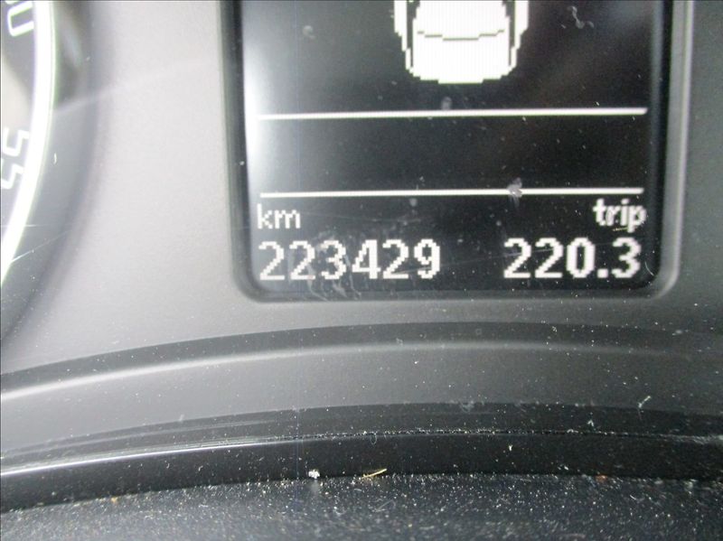 Škoda Octavia 1,6 TDI, aut. klima, servis - fotka 12 z 20