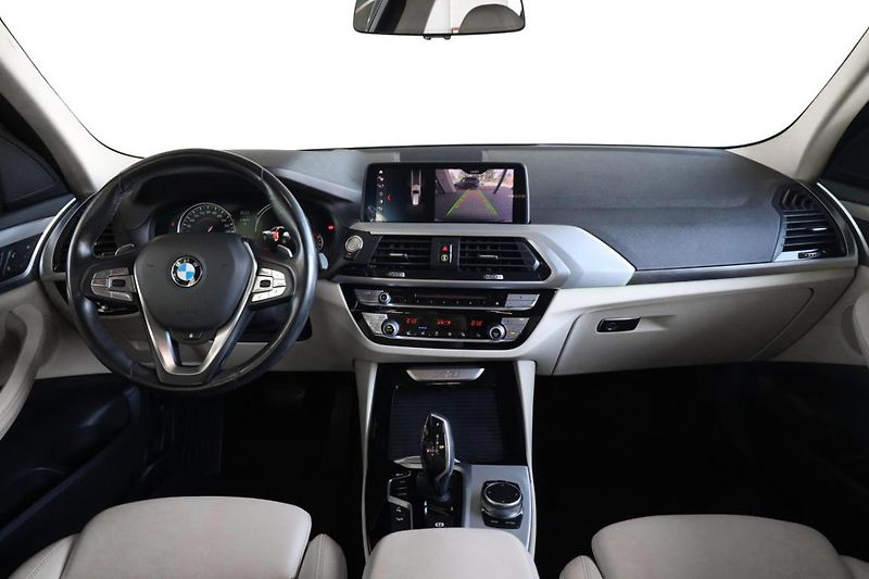 BMW X3 xDrive30d - fotka 5 z 30