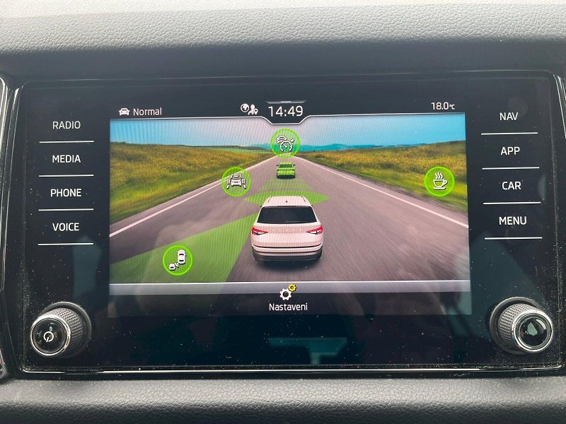 Škoda Kodiaq (2021) STY 4X4 TD 147/2.0 A7A 7-MÍSTN - fotka 30 z 37