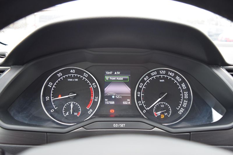 Škoda Superb (2017) 1.4TSI 92kwSTYLE XEN NAVI APP  - fotka 34 z 49