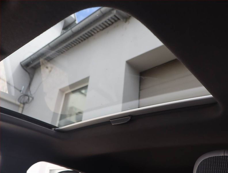 Volkswagen up! (2014) 1.0 MPI, Navi, Tempomat - fotka 20 z 20