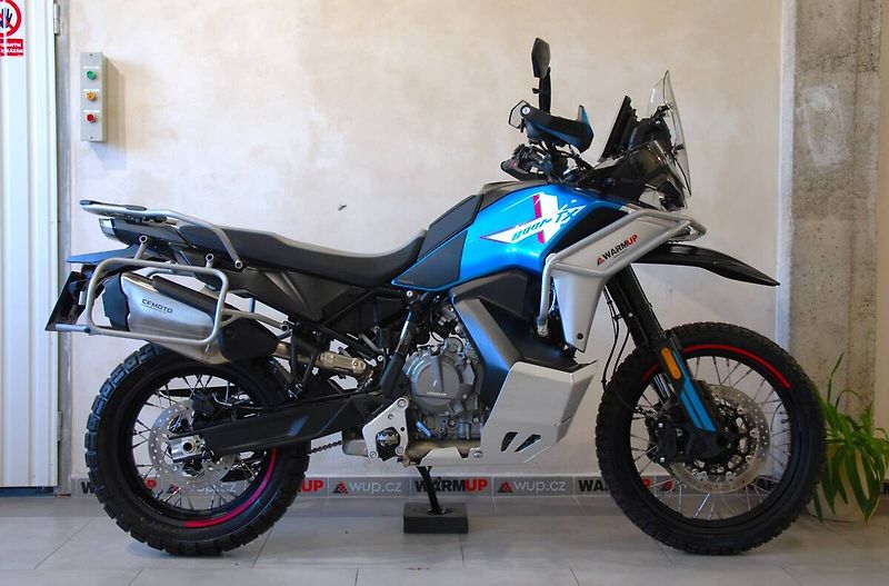 CFMOTO 800 MT (2025) 800MT-X - 1. maj, záruka, serv - fotka 1 z 20