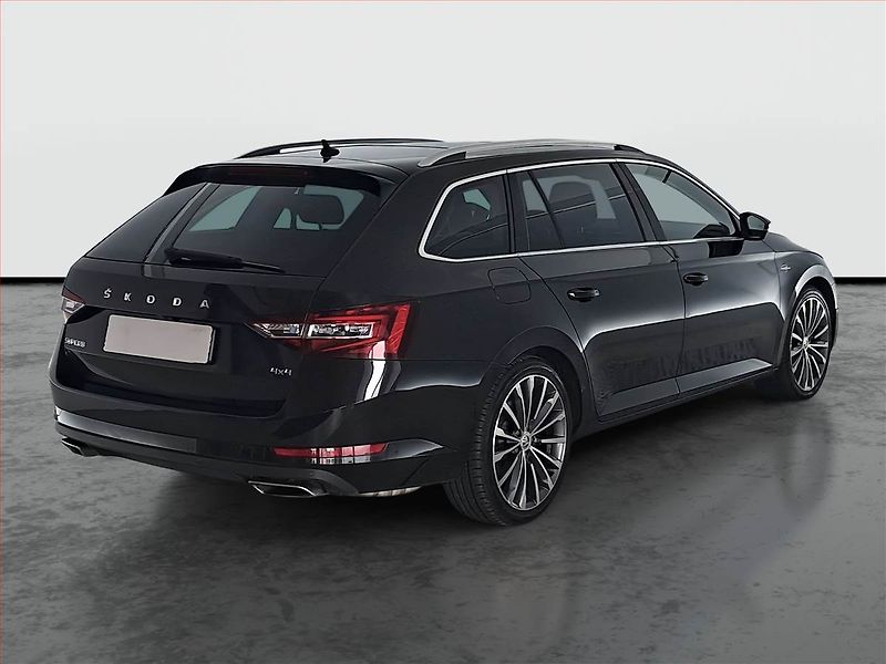 Škoda Superb (2018) Laurin&Klement 2.0 TSI - fotka 5 z 22