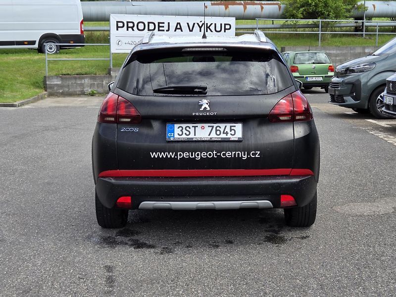 Peugeot 2008 (2016) 1.2 PT 110 ALLURE MAN 5 - fotka 4 z 29