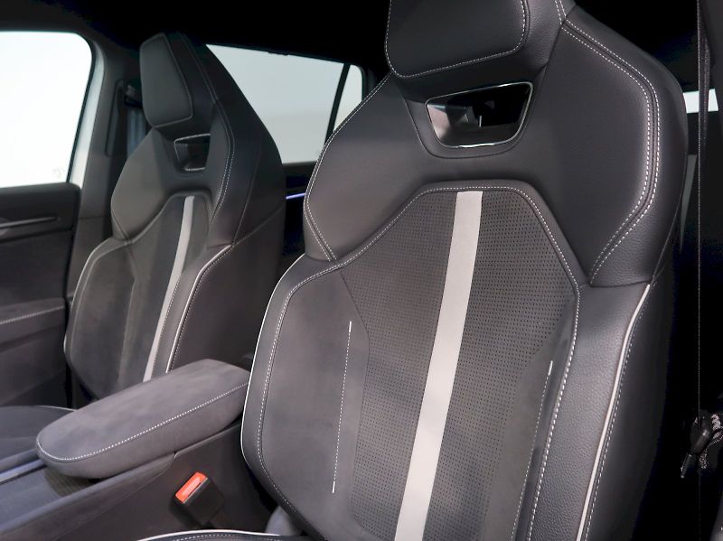 Škoda Kodiaq (2025) iV SPORTLINE 1.5TSI 150KW TAŽN - fotka 15 z 48