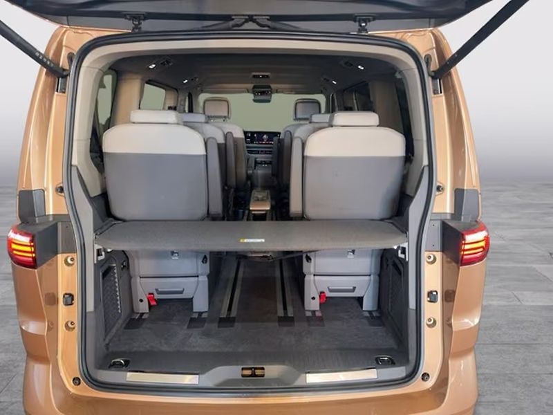 Volkswagen Multivan eHybrid 4M Style 360 DCC Taž - fotka 11 z 12