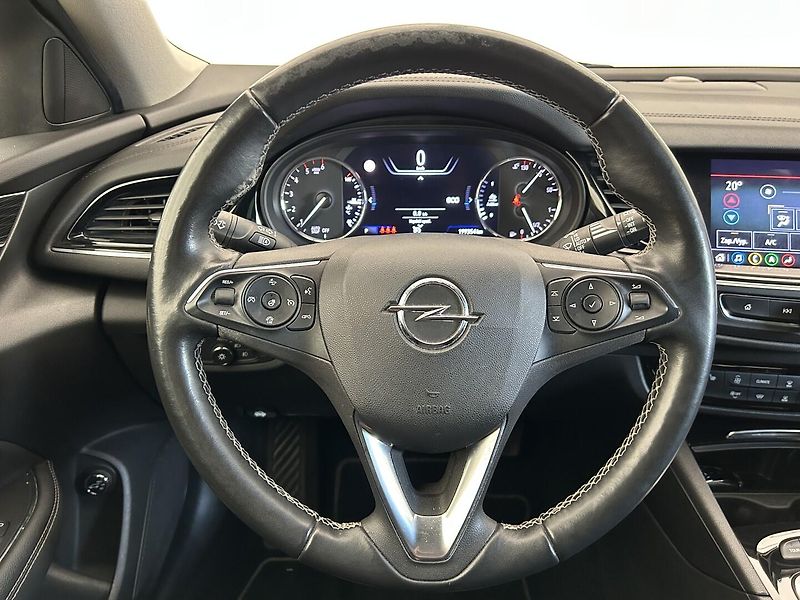 Opel Insignia 2.0 CDTI 4x4 Country Tourer - fotka 15 z 36