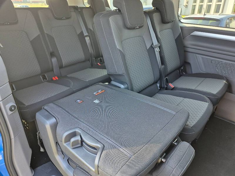 Volkswagen Caravelle (2025) 2.0TDI 110KW Auto LWB Life - fotka 18 z 23