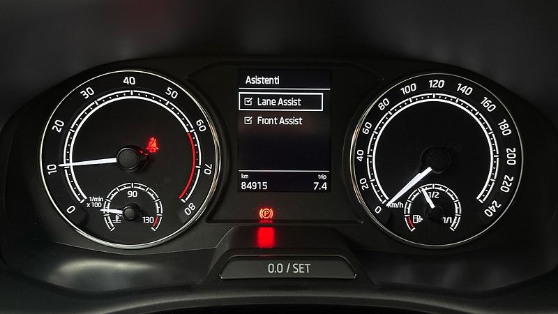 Škoda Fabia 1.0 TSI Style - fotka 10 z 23