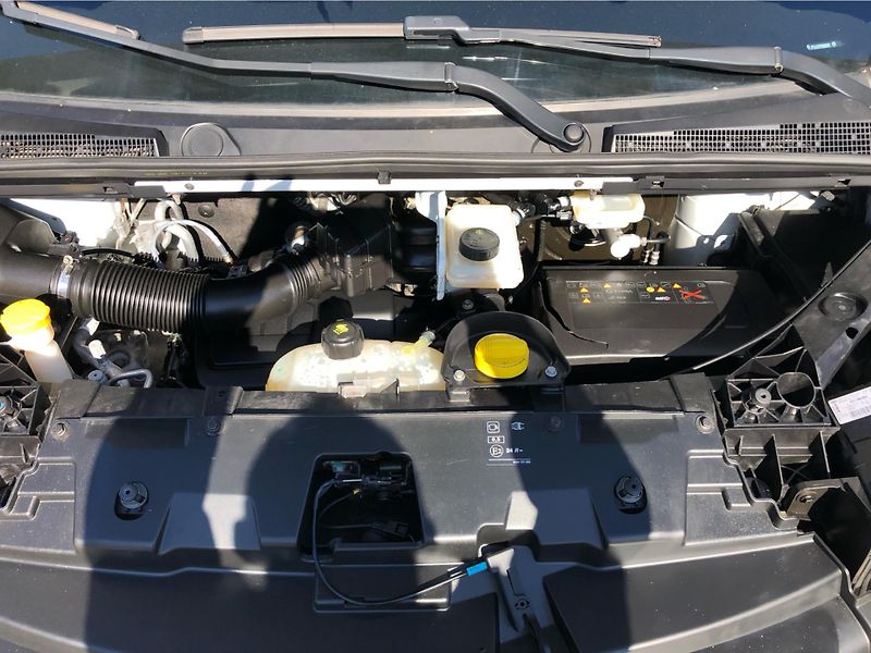 Renault Trafic 1,6 dCi 8 míst - fotka 28 z 28