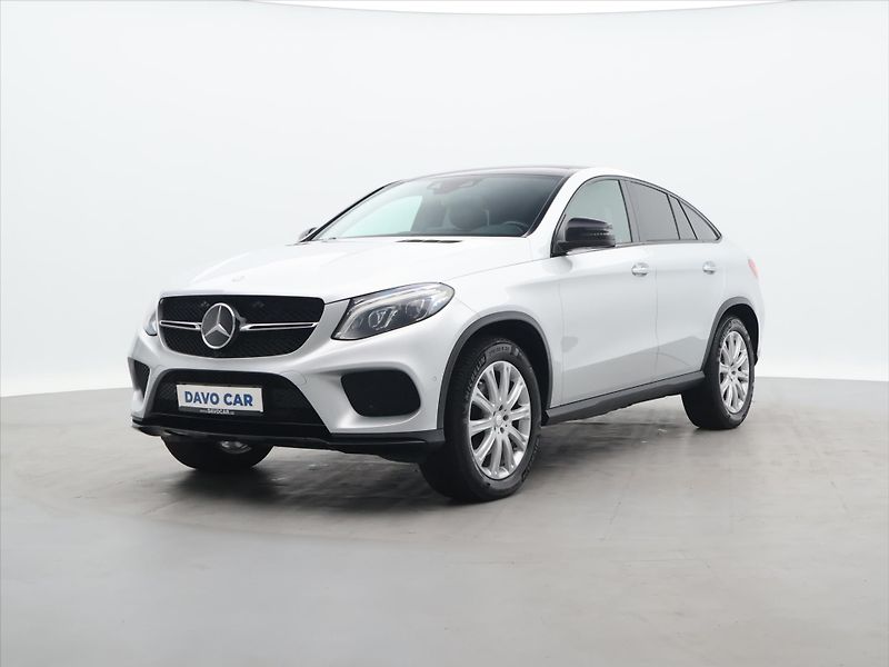 Mercedes-Benz GLE 3,0 350d 190kW 4Matic CZ DPH - fotka 3 z 36
