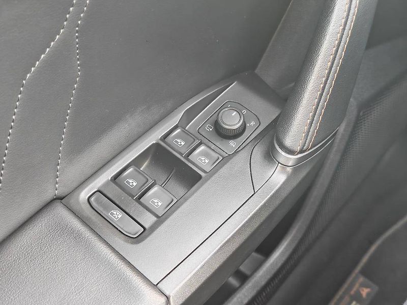 Cupra Formentor 6MP 1,5TSI - fotka 20 z 23