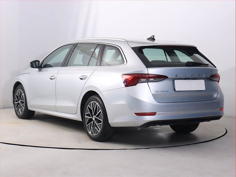 Škoda Octavia (2020) Style 2.0 TDI, Serv.kniha - fotka 4 z 24