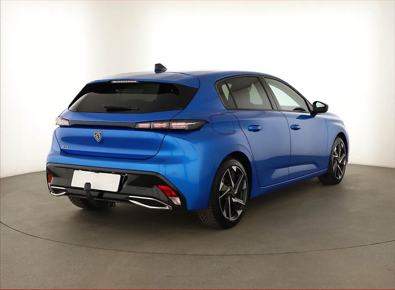 Peugeot 308 (2022) 1.2 PureTech, ČR,1.maj - fotka 5 z 16