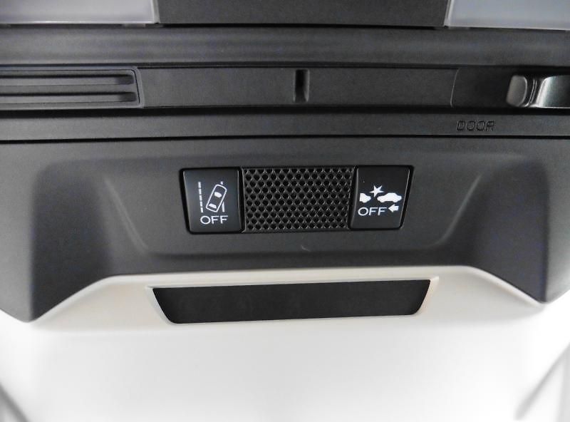 Subaru XV 2.0 Exclusive AWD A/T, EyeSigh - fotka 13 z 18