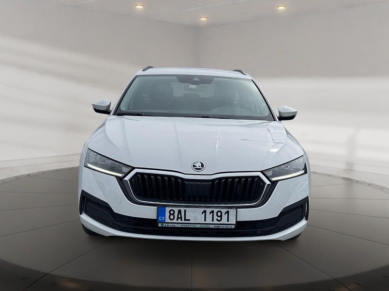 Škoda Octavia (2020) ACTIVE 1.5TSI 110kW CZ DPH - fotka 2 z 11