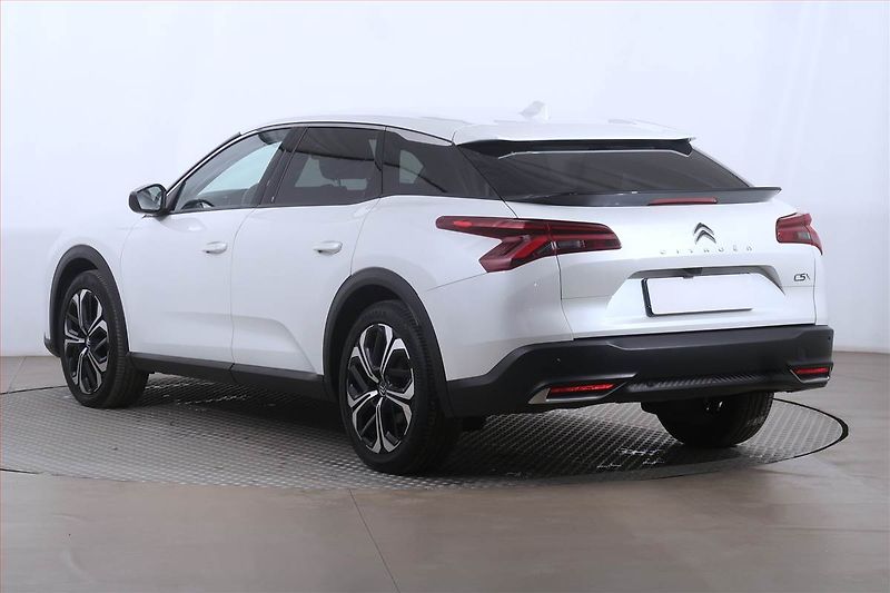 Citroën C5 X (2022) 1.6 PureTech, Automat - fotka 4 z 24