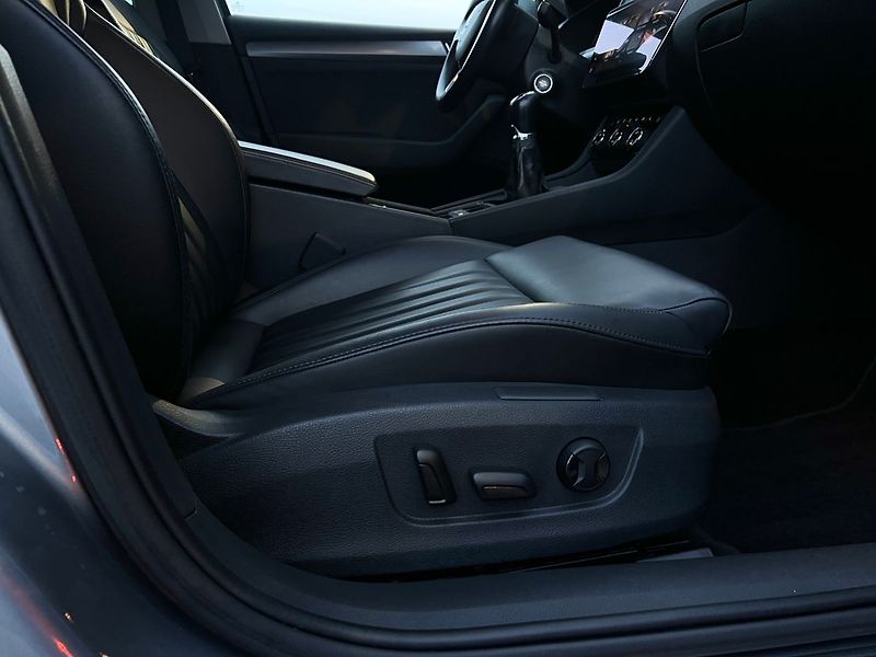 Škoda Superb (2019) 2.0TDI-STYLE-P.KAMERA-TAŽNÉ.Z - fotka 24 z 50