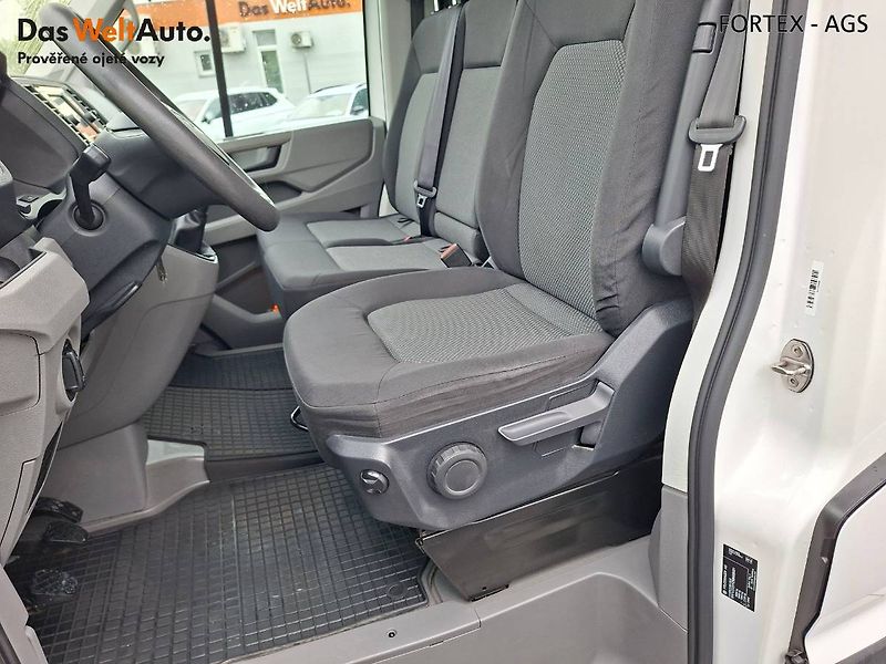 Volkswagen Crafter (2021) dlouhý,2.0 TDI,103kW,Tažné,Kam - fotka 18 z 32
