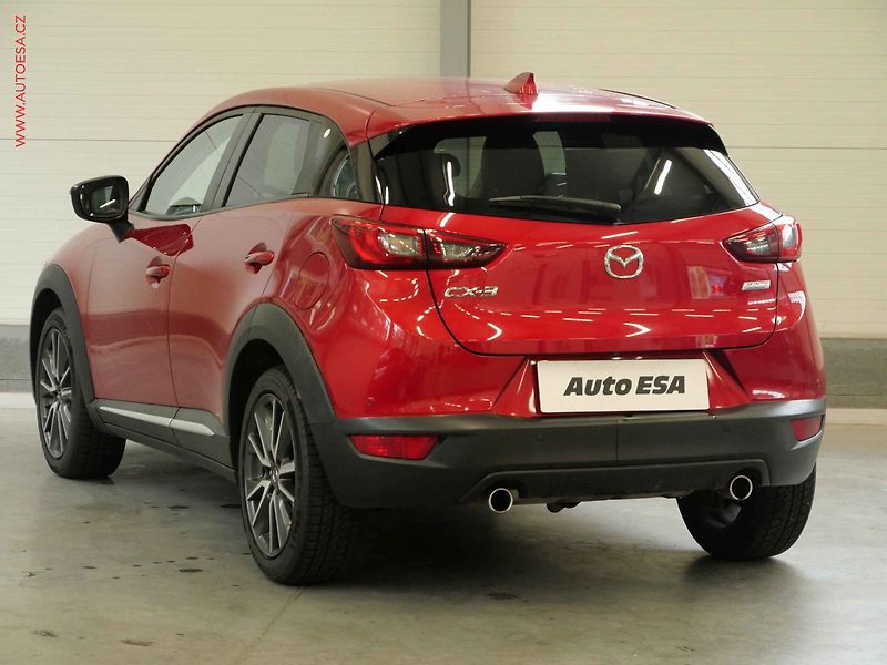 Mazda CX-3 (2016) 1.5 D, LED, headUP, kůže - fotka 6 z 22