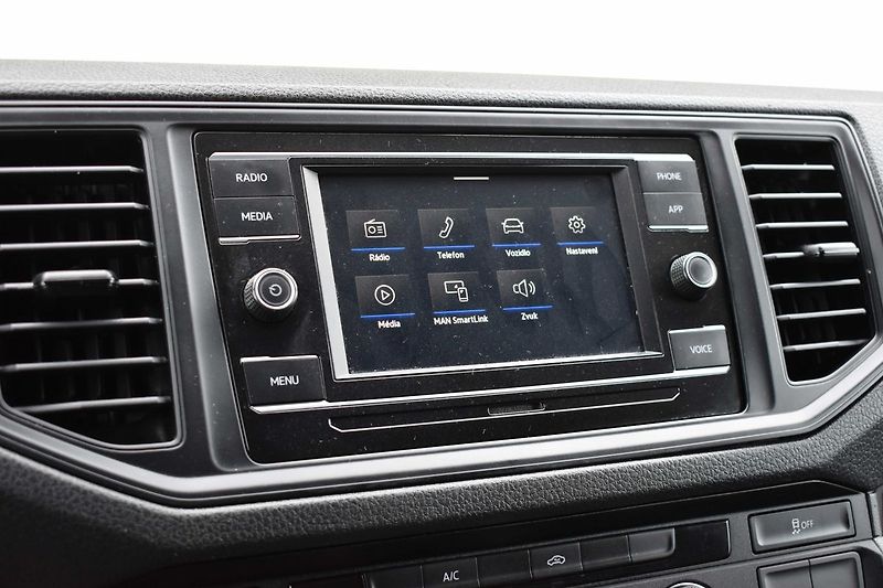 Volkswagen Crafter 2.0 TDI 103kW L2H2*CARPLAY*DPH - fotka 16 z 26