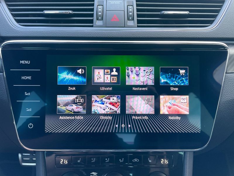Škoda Superb (2022) SportLine 1.5TSI Webasto! 1.Ma - fotka 34 z 50
