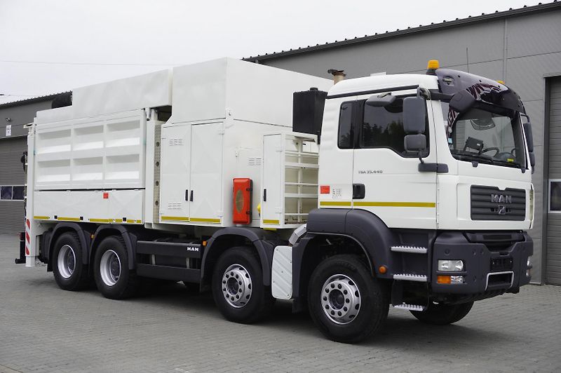 MAN TGA (2008) 35.440 8×4 / vacuum excavator - fotka 9 z 24