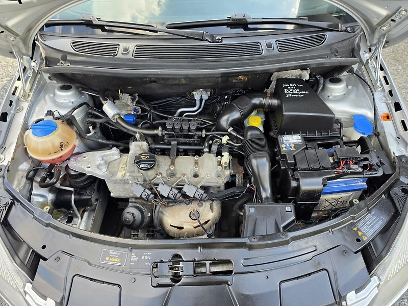 Škoda Fabia 1.2 LPG TZ  - fotka 21 z 22