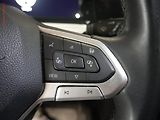 Volkswagen Golf (2021) 1.5 TSi, 2.maj,ČR, LED, park - náhled 16