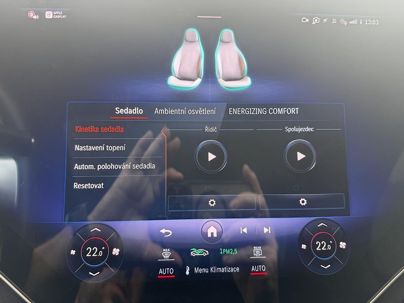 Mercedes-Benz EQE (2023) EQE 43 AMG 4MATIC SUV - fotka 31 z 54