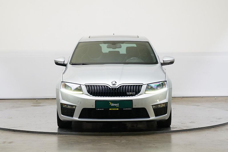 Škoda Octavia - fotka 4 z 29