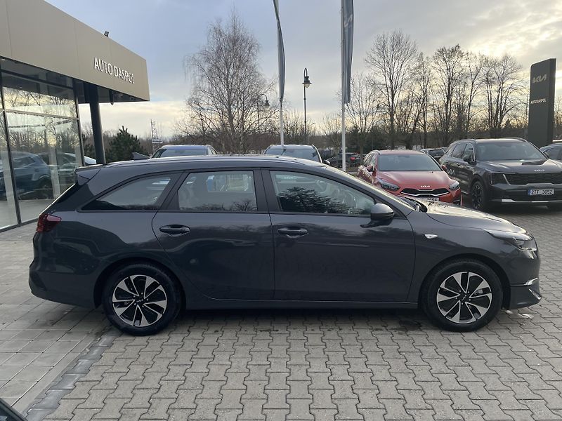 Kia Ceed SW (2025) 1,5T-GDi   SPIN 