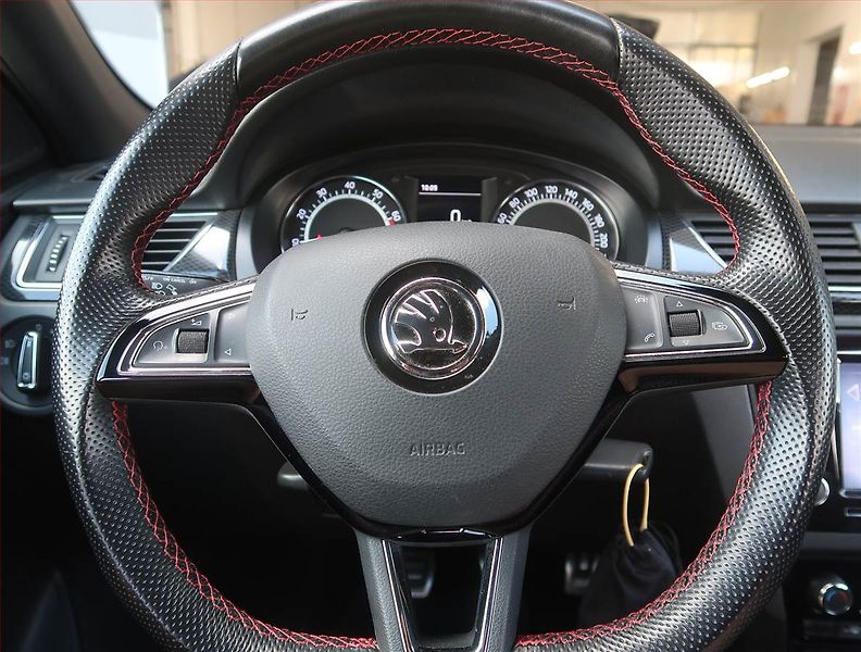 Škoda Rapid (2018) Monte Carlo 1.0 TSI - fotka 15 z 17