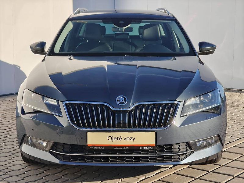 Škoda Superb Style 7DSG 2,0TDI - fotka 4 z 27