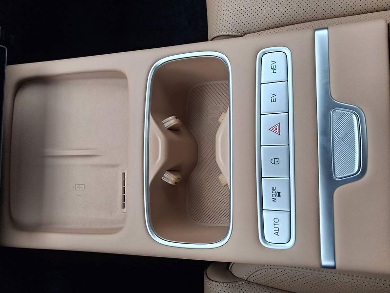 Jaecoo 7 (2025) Exclusive Brown 1.5t GDI SHS - fotka 11 z 27