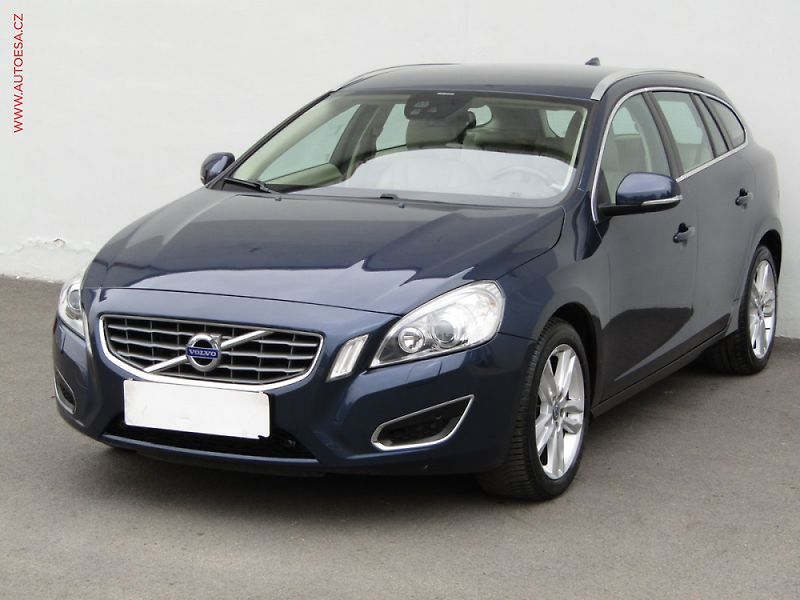 Volvo V60 (2010) 2.0, ČR, STK6/28 - fotka 3 z 3