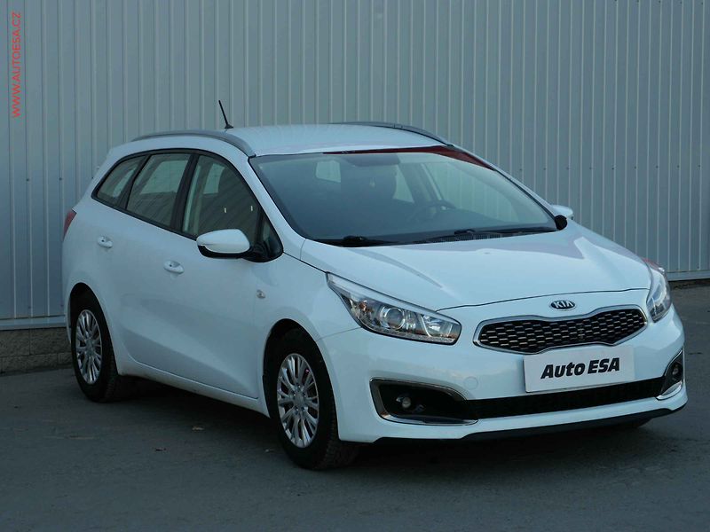 Kia Ceed (2017) 1.6CRDi, ČR, AC, tempo, park - fotografie inzerátu