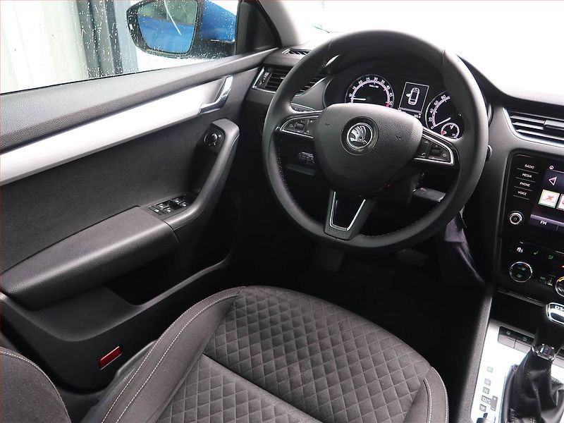 Škoda Octavia (2017) 2.0 TDI, Automat, Navi - fotka 7 z 19