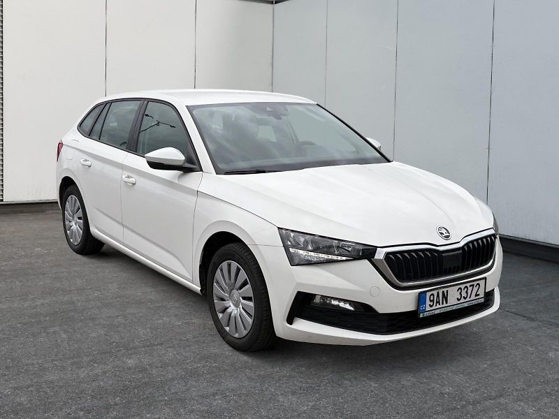 Škoda Scala (2022) AMBITION 1.0TSI 81kW CZ DPH - fotka 3 z 11