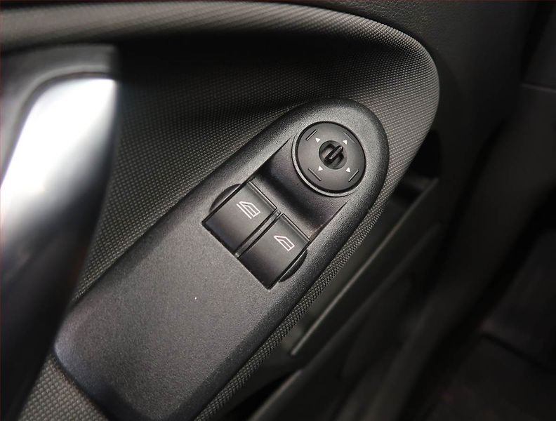 Ford C-MAX (2009) Comfort 2.0 TDCi, Eko.zaplacen - fotka 15 z 15